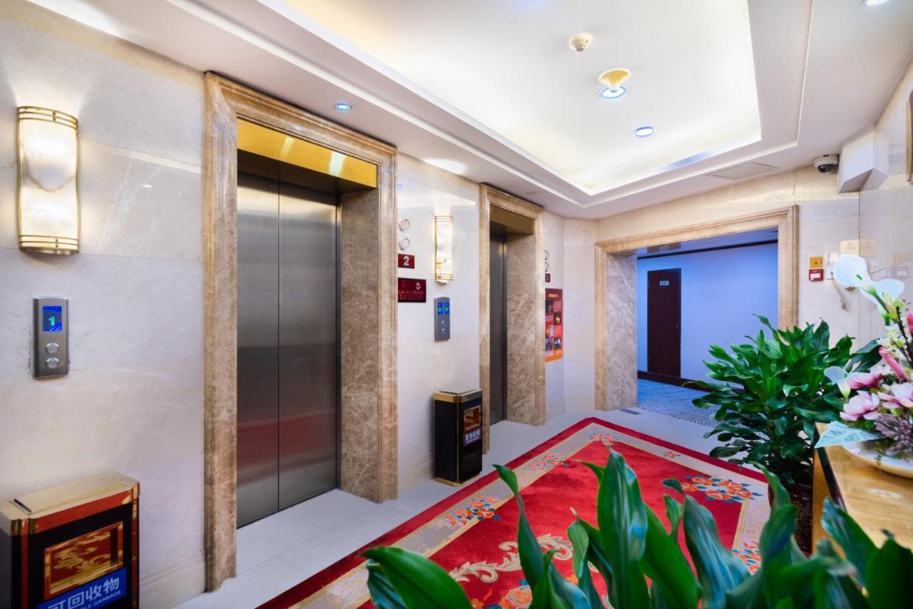 Golden Ocean Hotel Tchien-ťin Exteriér fotografie